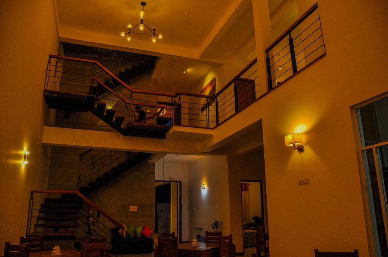 אנוראדפורה Amuththa Resort מראה חיצוני תמונה