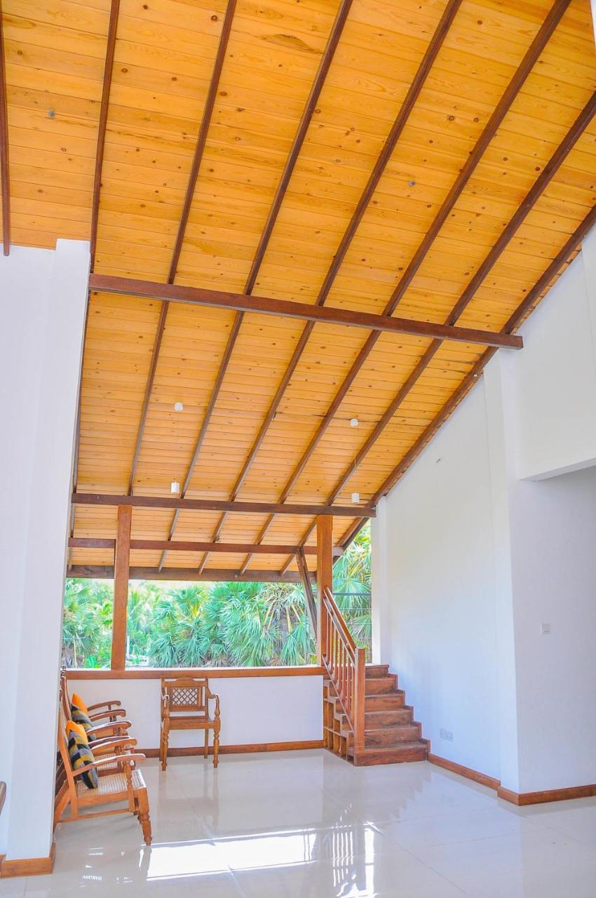אנוראדפורה Amuththa Resort מראה חיצוני תמונה