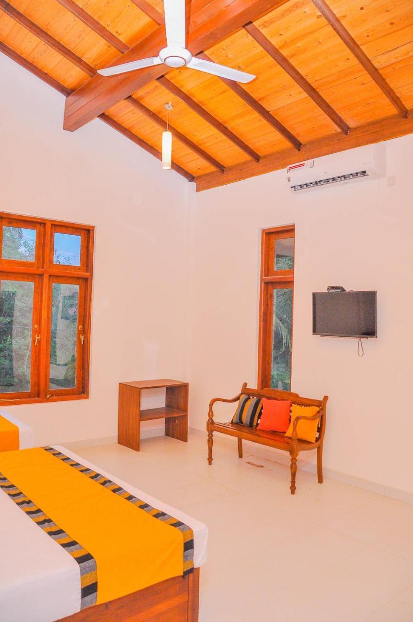 אנוראדפורה Amuththa Resort מראה חיצוני תמונה