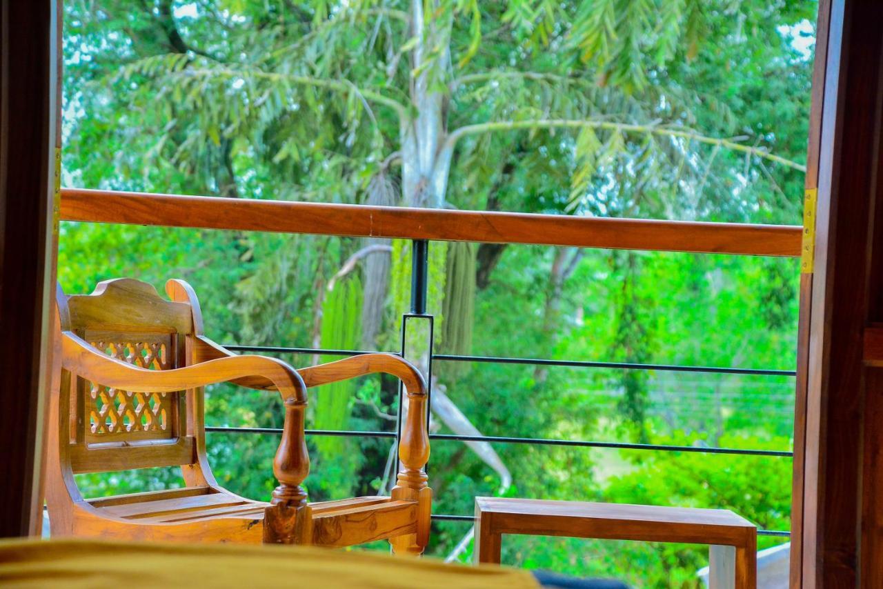 אנוראדפורה Amuththa Resort מראה חיצוני תמונה