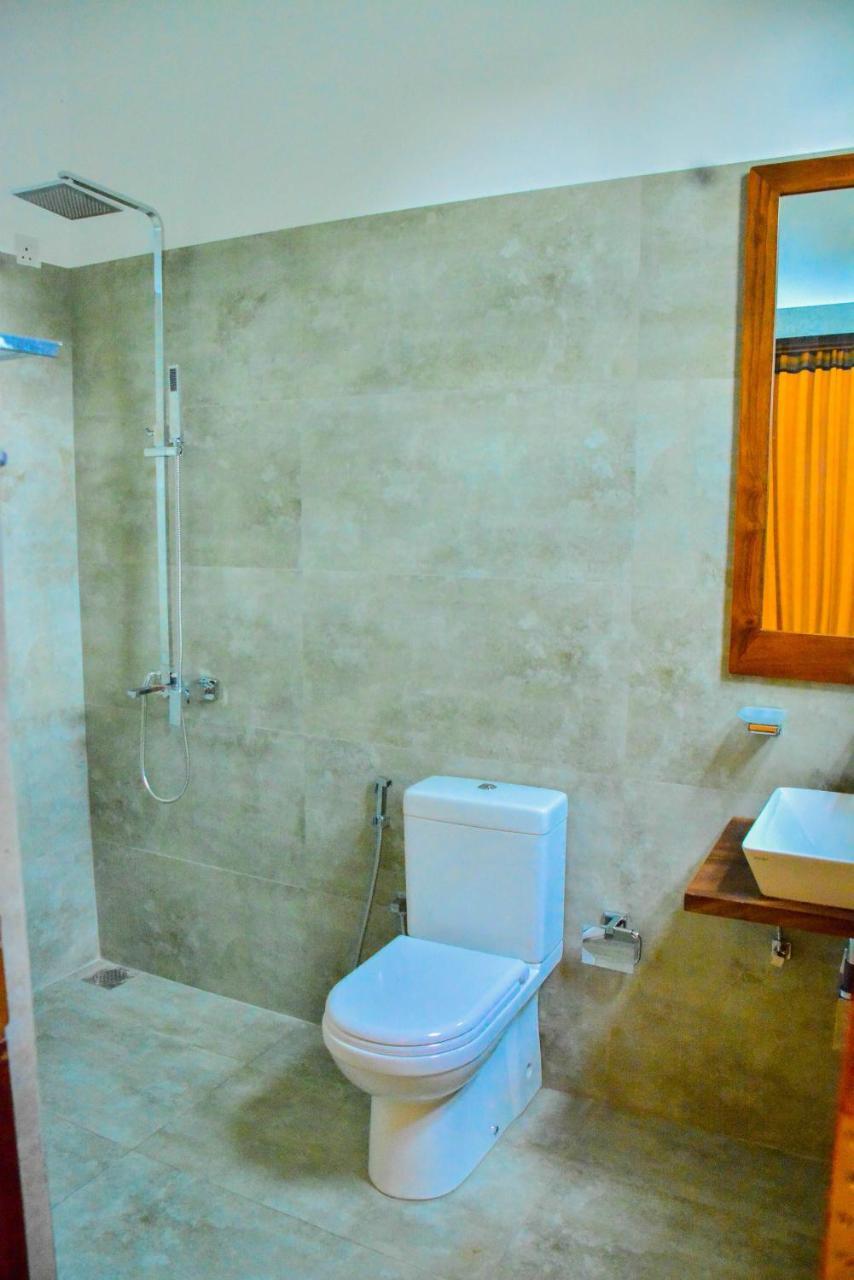 אנוראדפורה Amuththa Resort מראה חיצוני תמונה